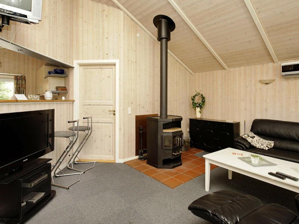 6 Person Holiday Home In Ansager Exterior foto